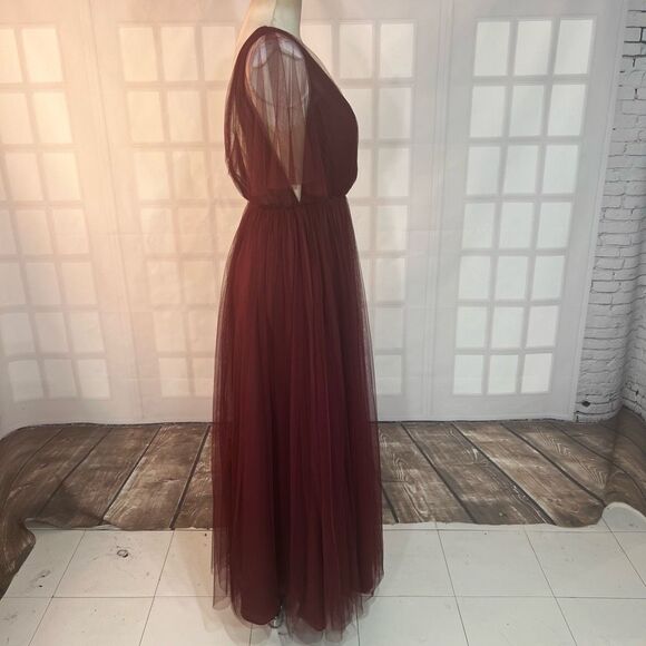 Revelry Thea tulle bridesmaid dress in Cabernet size 16 - Picture 8 of 15